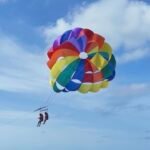 vuelo en parapente en las islas maafushi, maldivas, deportes de agua, océano, indico